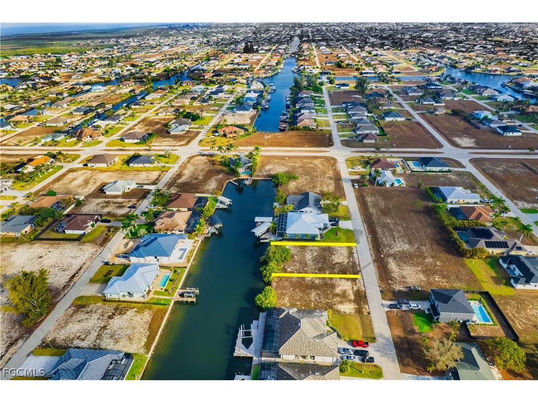 718 NW 37th Place Cape Coral FL 33993 2026008979 image4