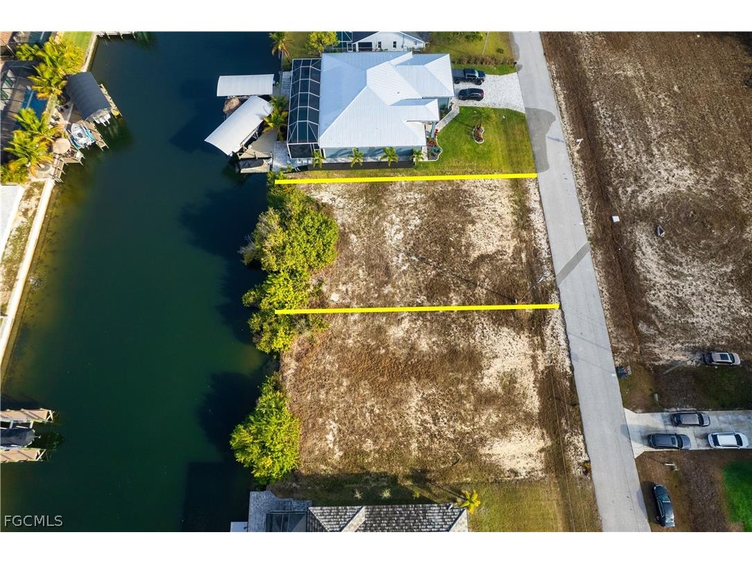 718 NW 37th Place Cape Coral FL 33993 2026008979 image5
