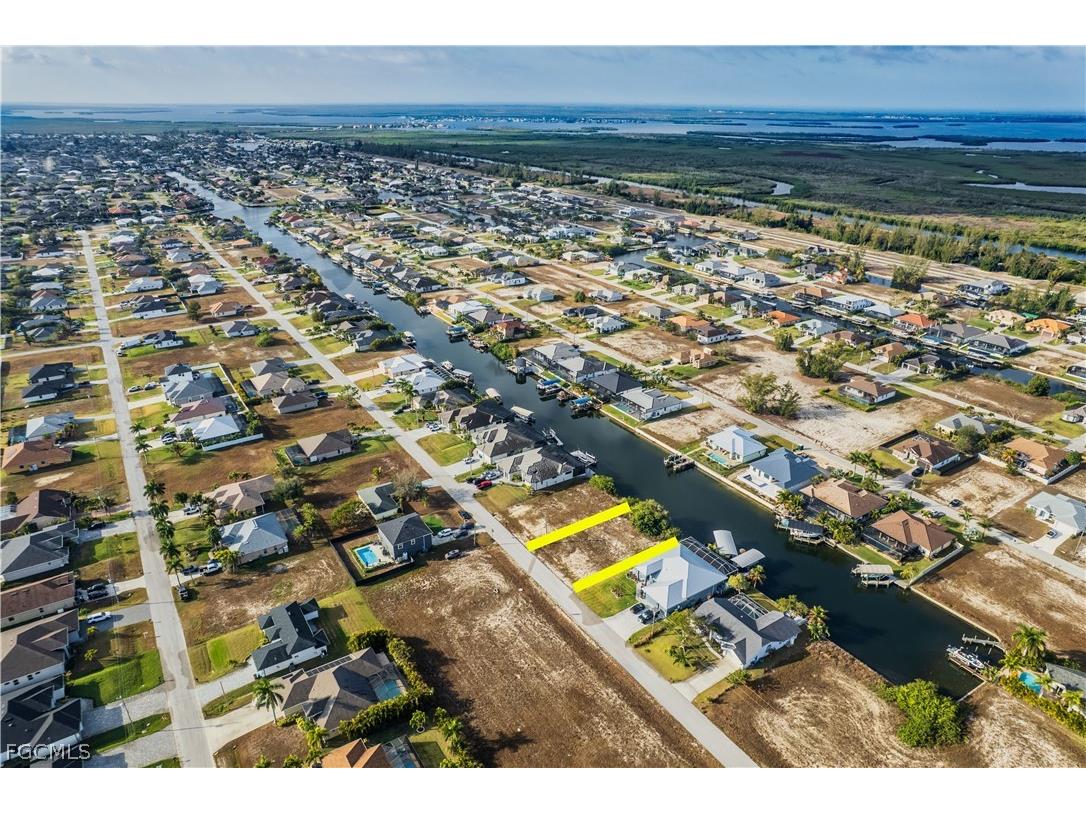 718 NW 37th Place Cape Coral FL 33993 2026008979 image8