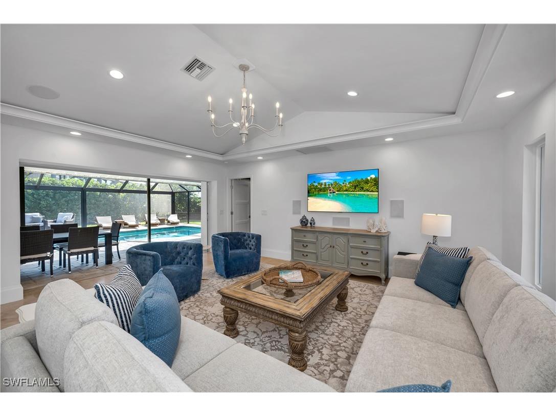 718 Old Trail Drive Naples FL 34103 225075595 image2