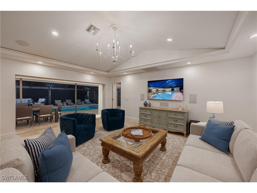 718 Old Trail Drive Naples FL 34103 225075595 image4