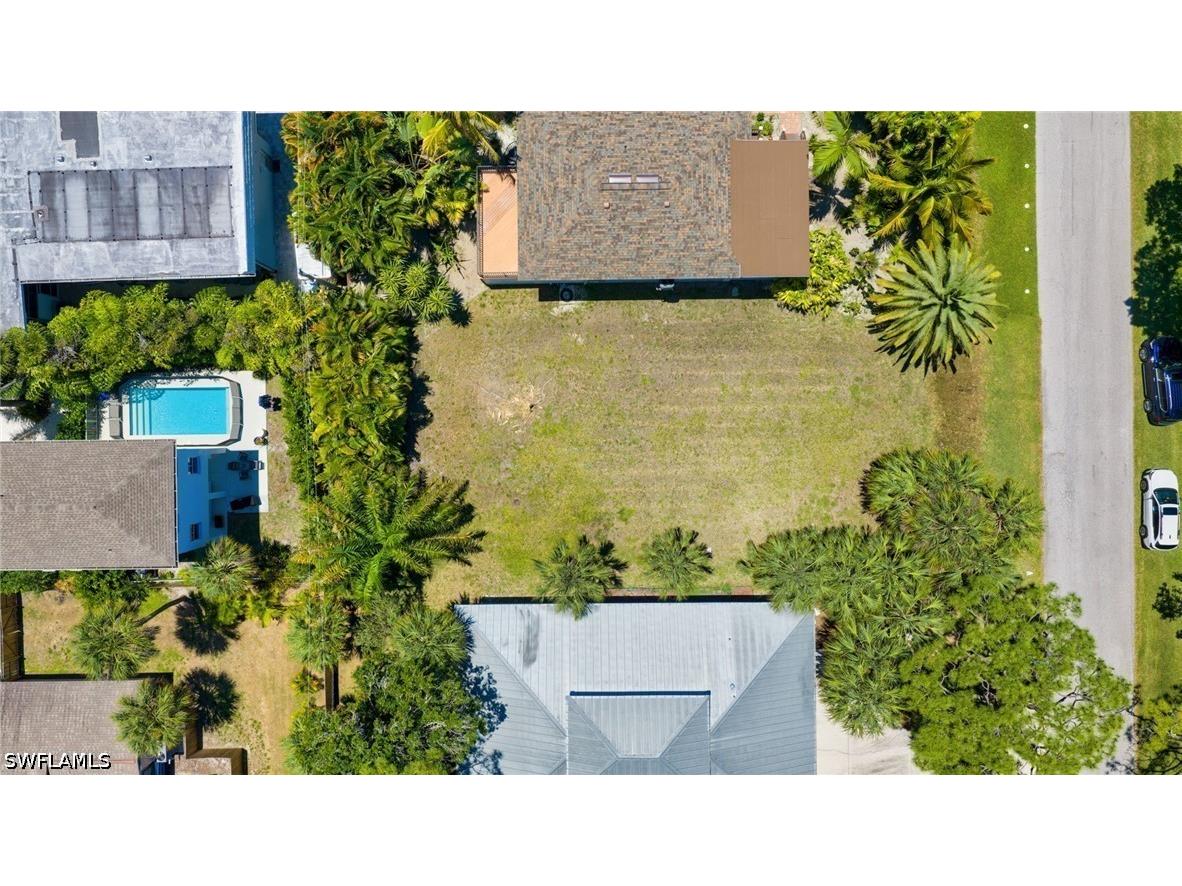 718 Pan Am Avenue Naples FL 34110 226019045 image2