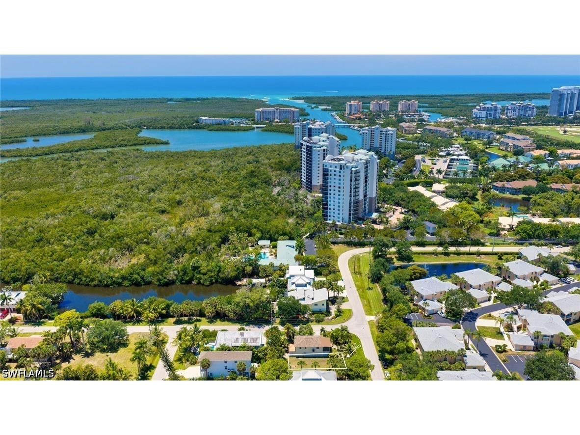 718 Pan Am Avenue Naples FL 34110 226019045 image5