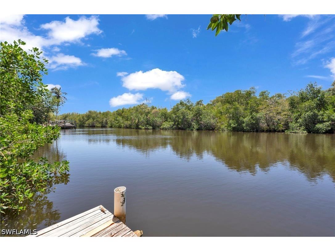 718 Pan Am Avenue Naples FL 34110 226019045 image6