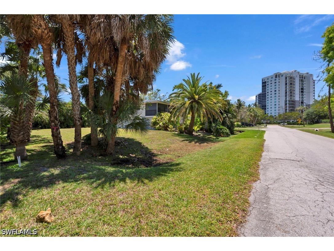 718 Pan Am Avenue Naples FL 34110 226019045 image7