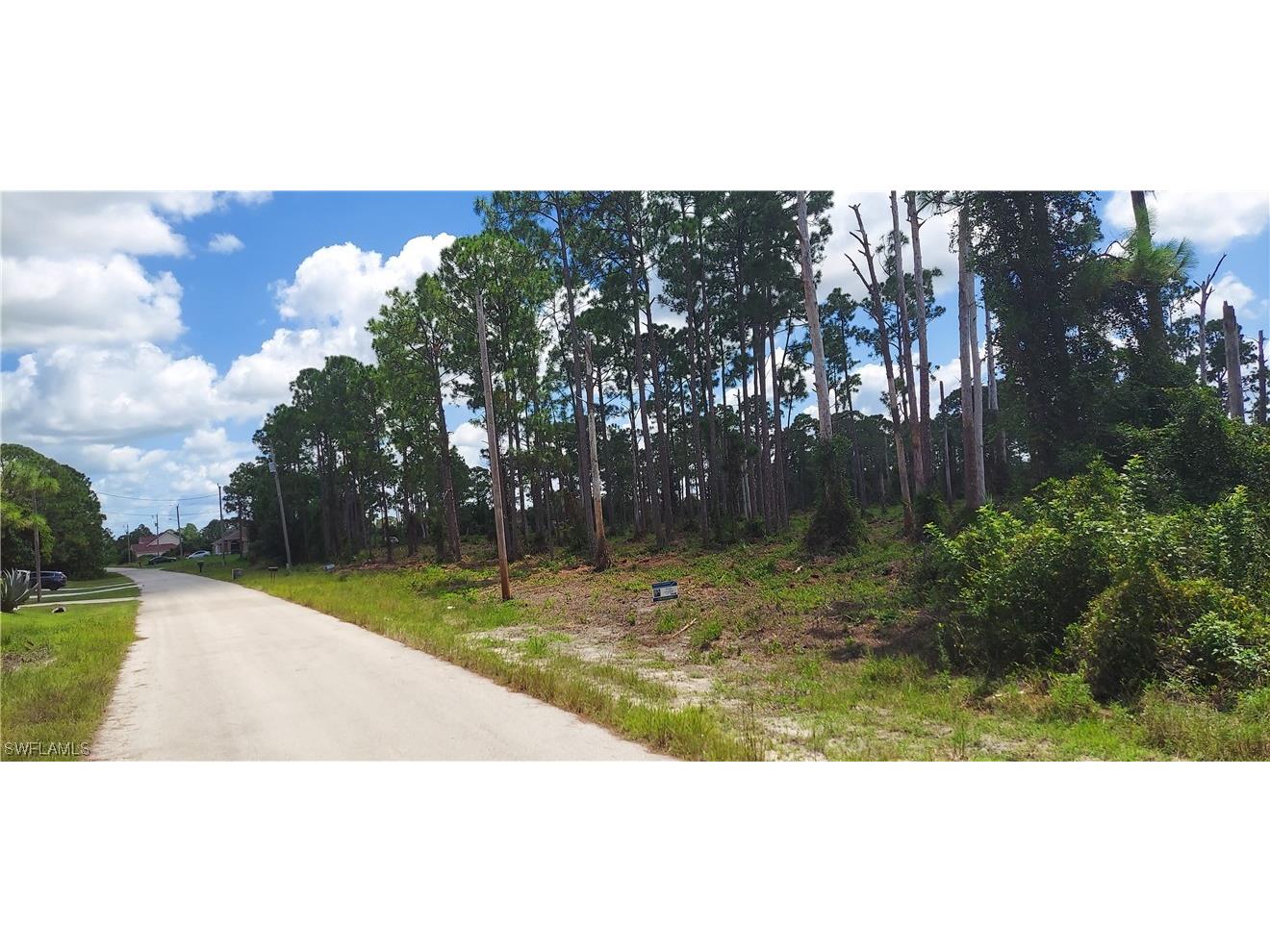 718 Phelps Street E Lehigh Acres FL 33974 223059931 image1