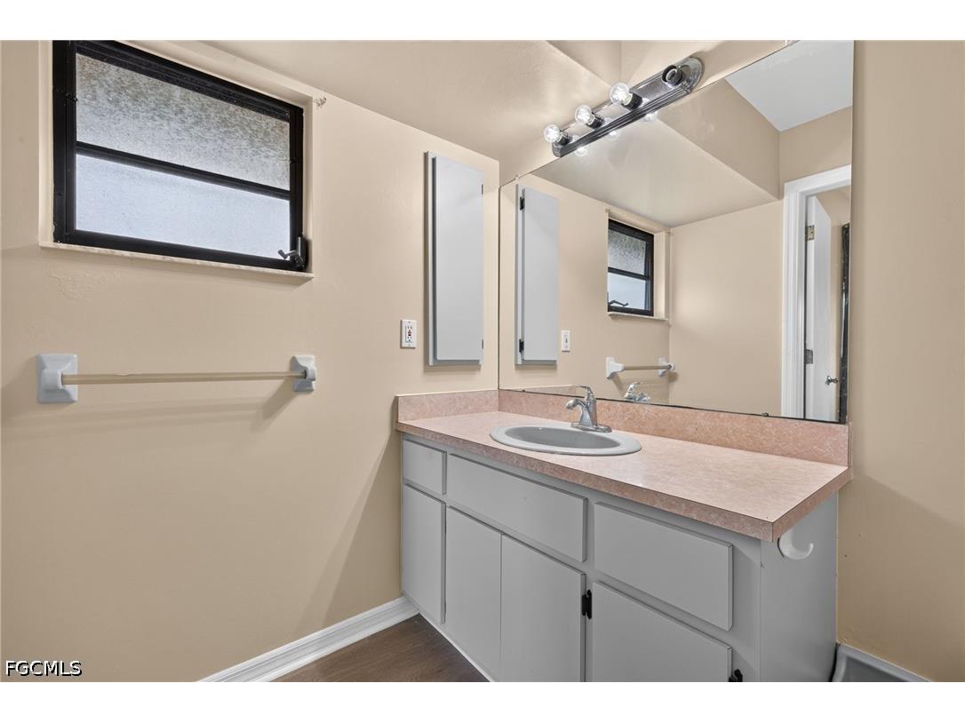 718 SW 35th Terrace Cape Coral FL 33914 2026028968 image17