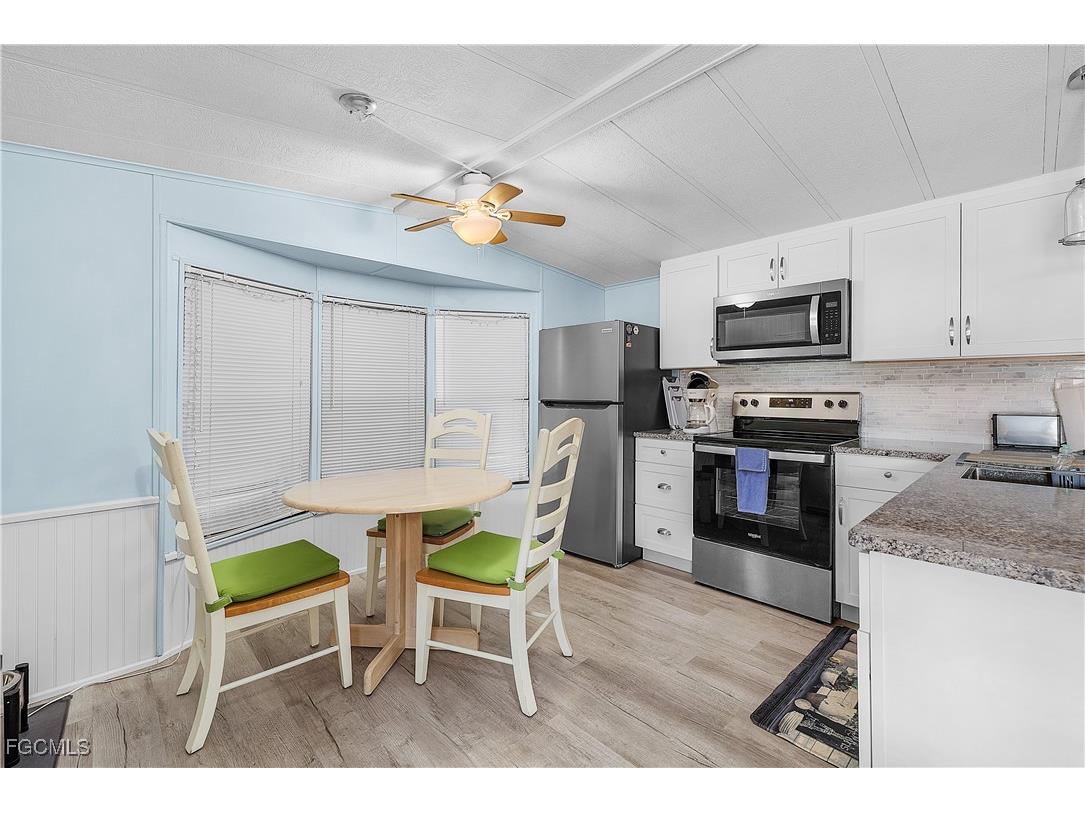 7186 Ladyfish Drive Saint James City FL 33956 2025013800 image11