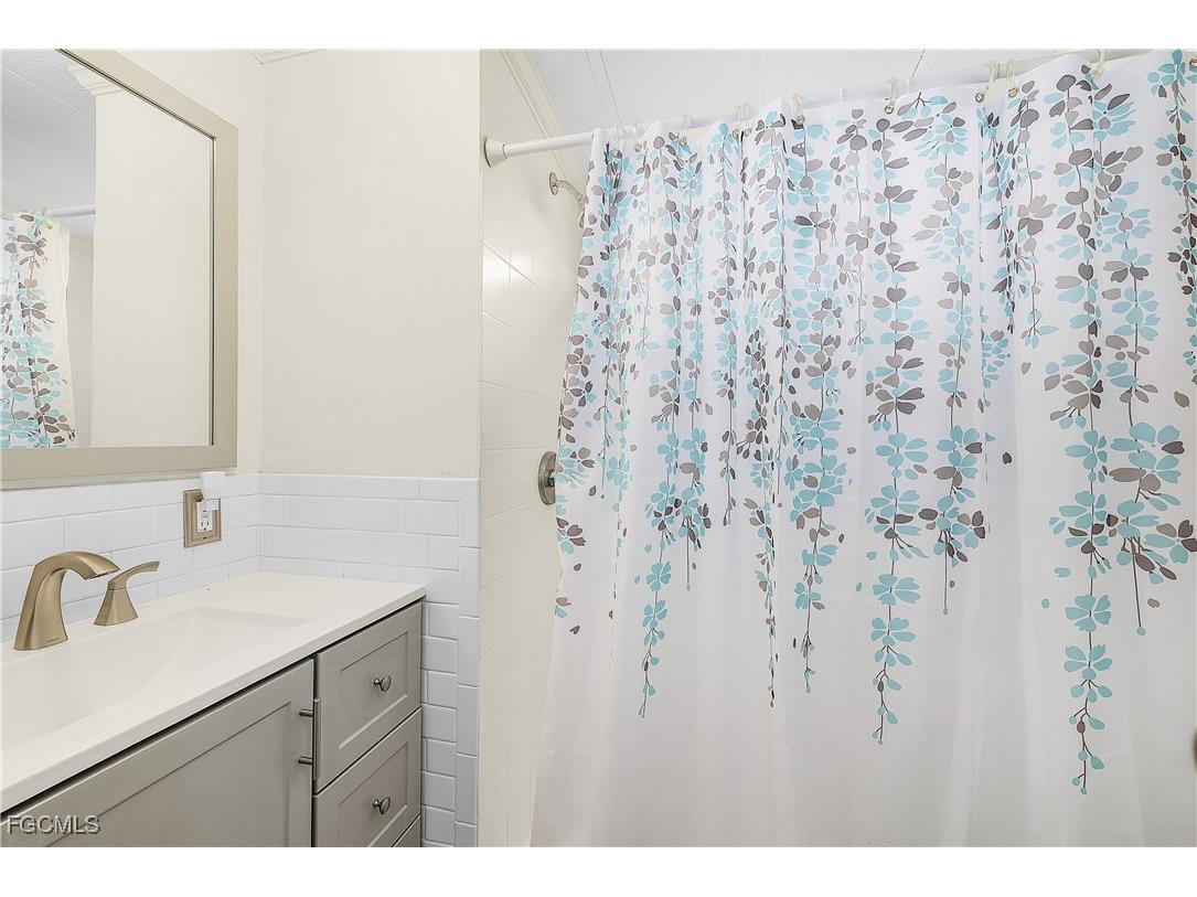 7186 Ladyfish Drive Saint James City FL 33956 2025013800 image18