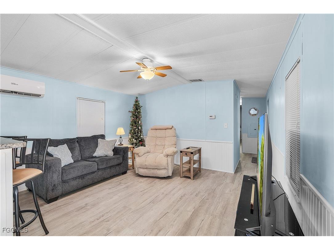 7186 Ladyfish Drive Saint James City FL 33956 2025013800 image9