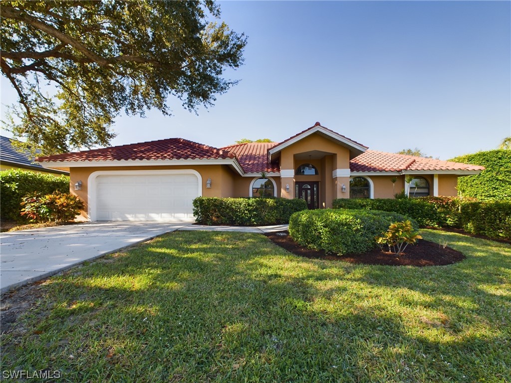 7186 Mill Run Circle Naples FL 34109 223077056 image1
