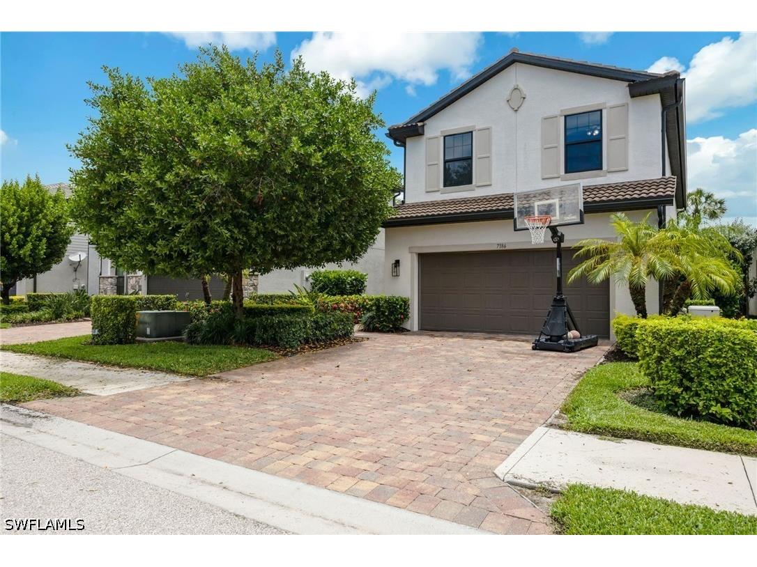 7186 Wilton Drive Naples FL 34109 226021053 image1
