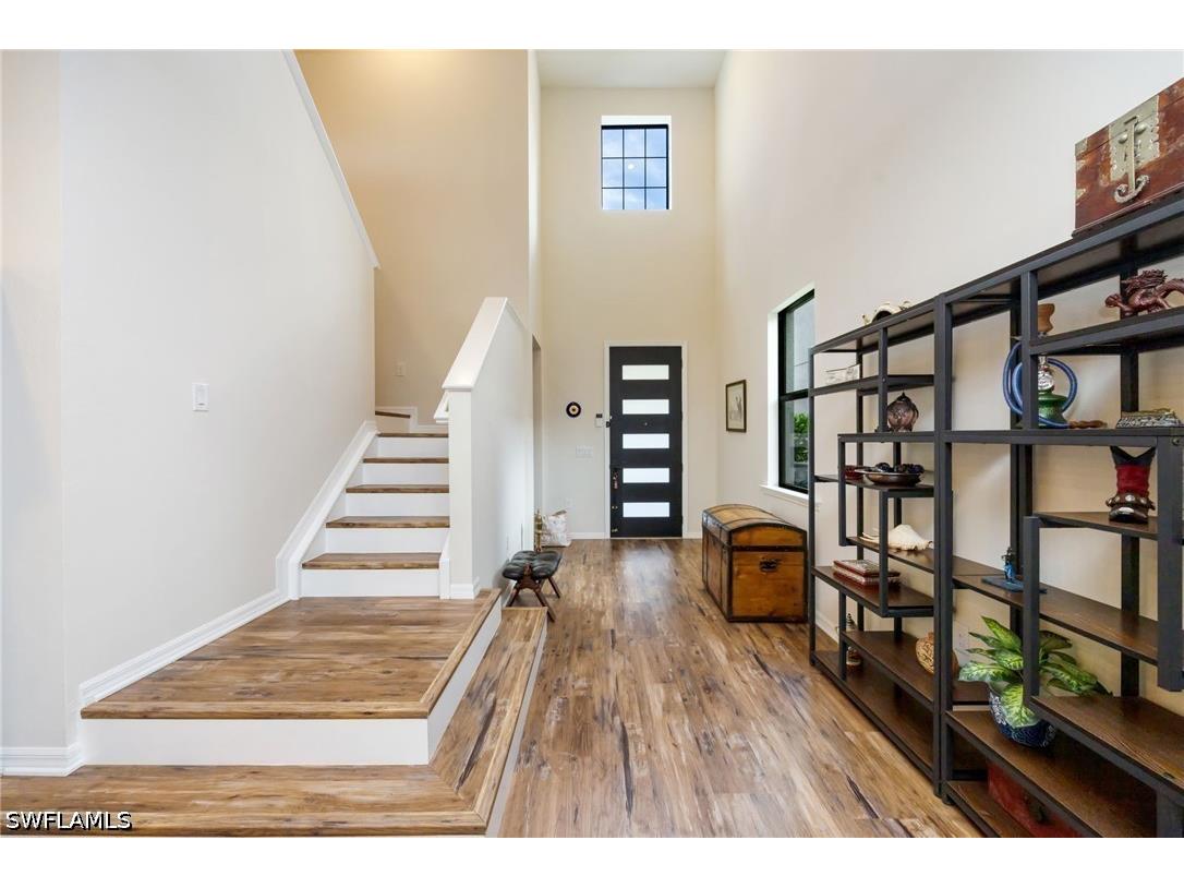 7186 Wilton Drive Naples FL 34109 226021053 image3
