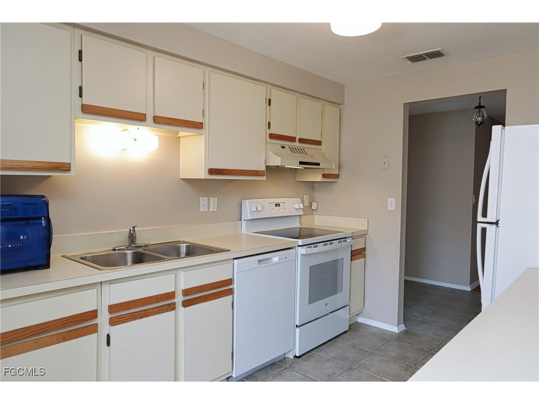 7188 Bucknell Drive Fort Myers FL 33908 2025010331 image9