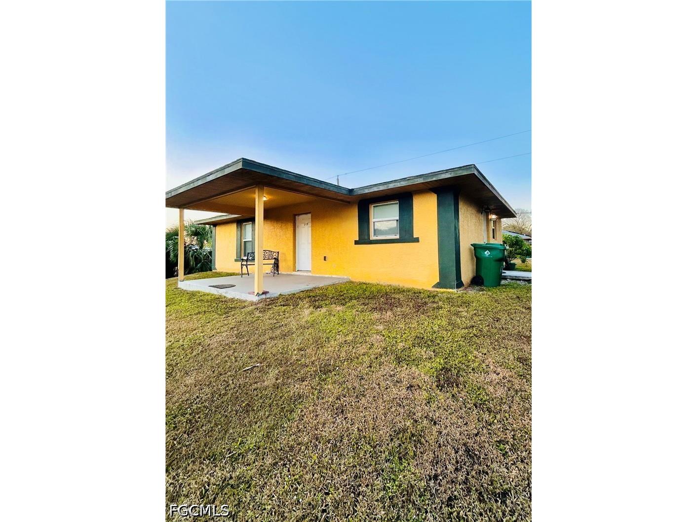 719 Carolina Avenue Clewiston FL 33440 2026024178 image1