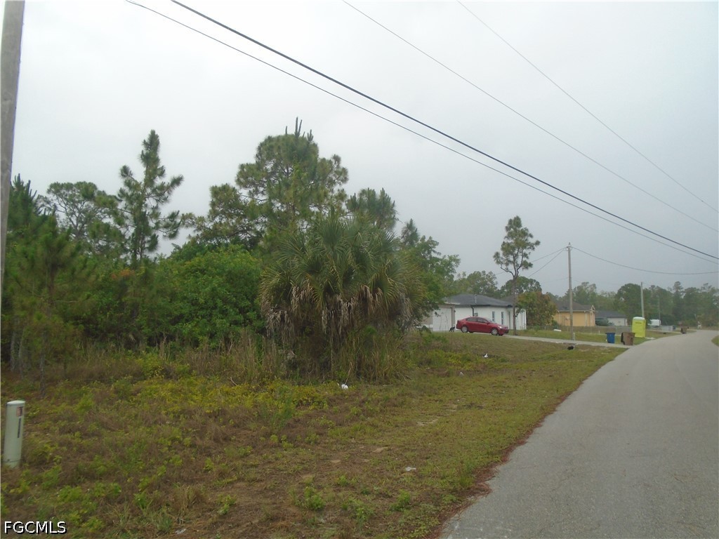 719 Crestline Avenue S Lehigh Acres FL 33974 2026019282 image2