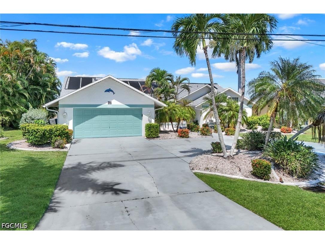 719 El Dorado Parkway W Cape Coral FL 33914 2026021388 image2