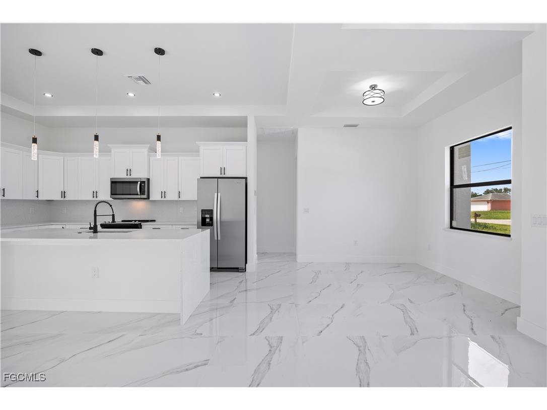 719 Fullerton Avenue S Lehigh Acres FL 33974 2025003421 image16