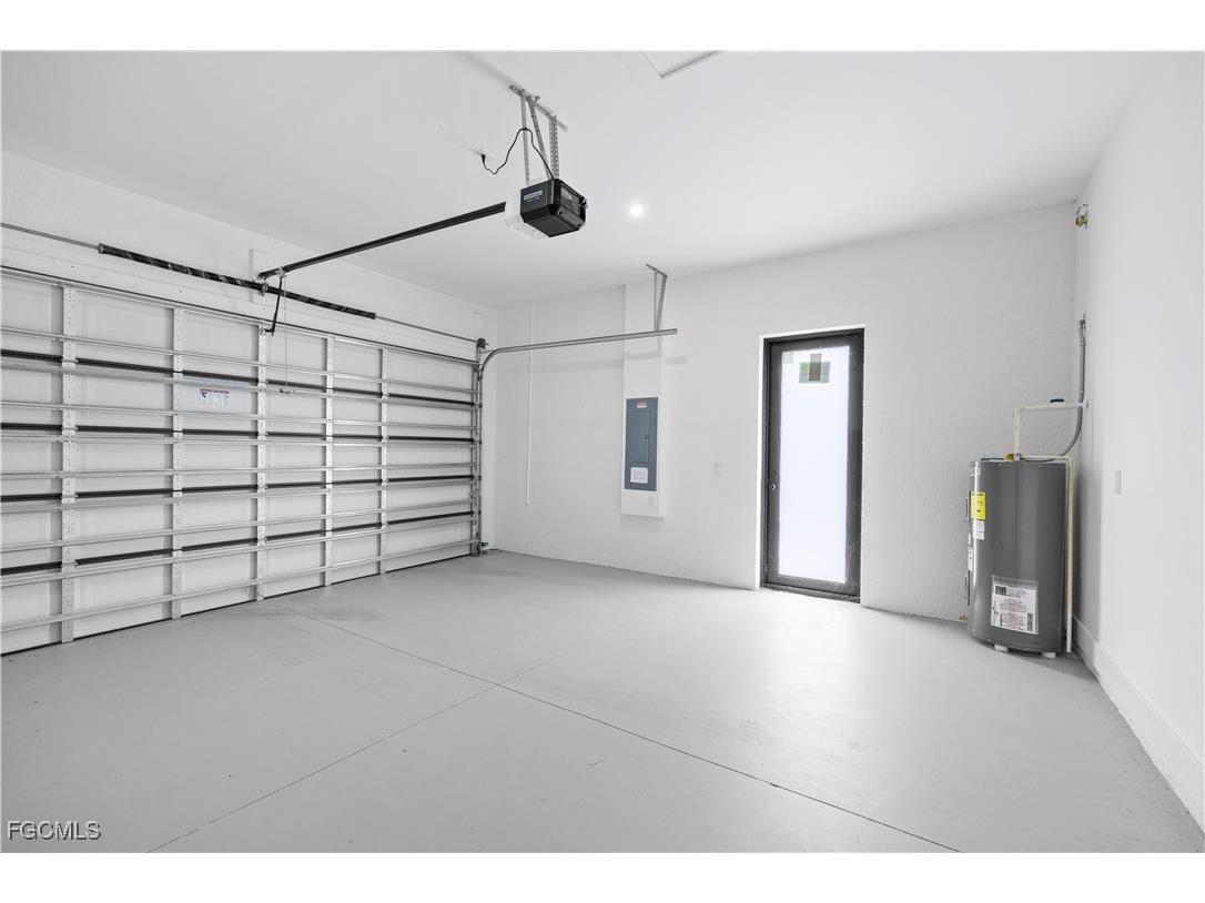 719 Fullerton Avenue S Lehigh Acres FL 33974 2025003421 image31