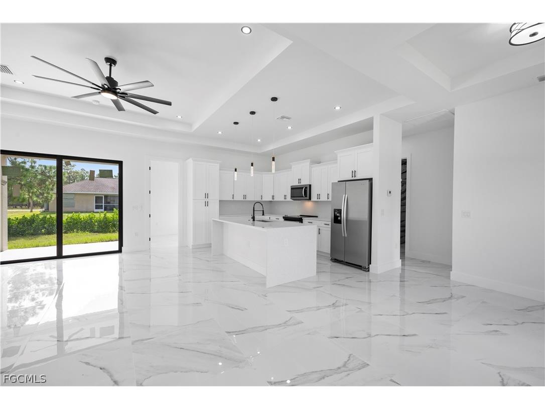 719 Fullerton Avenue S Lehigh Acres FL 33974 2026012283 image11