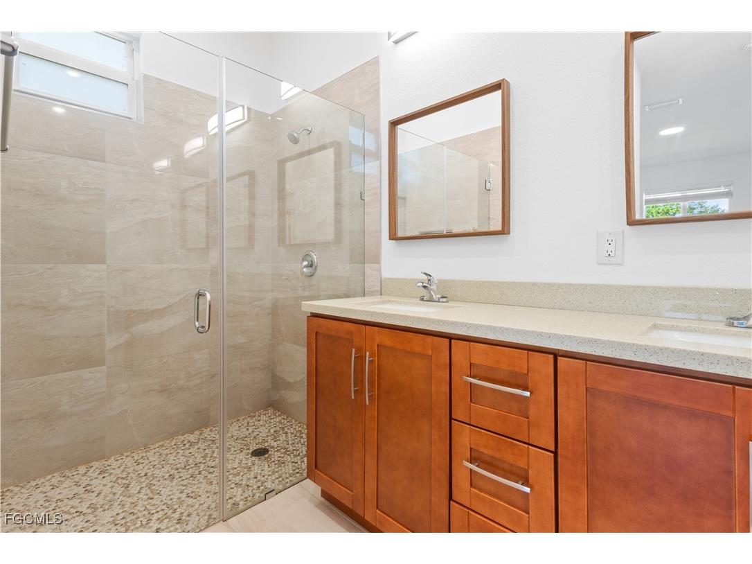 719 Little Rock Street E Lehigh Acres FL 33974 2025012553 image11