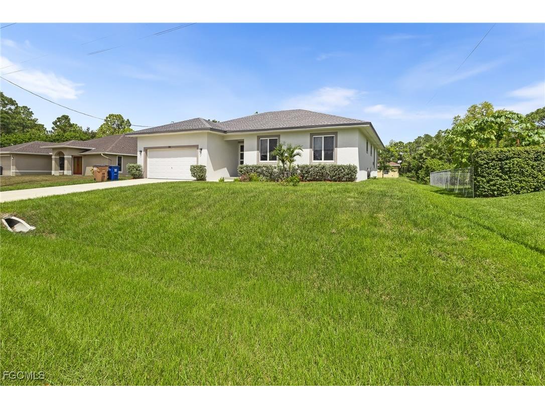 719 Little Rock Street E Lehigh Acres FL 33974 2025012553 image2