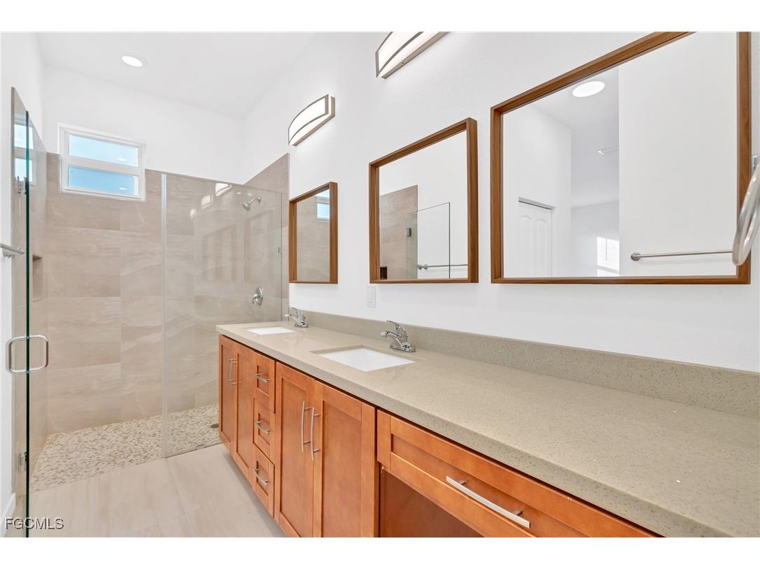 719 Little Rock Street E Lehigh Acres FL 33974 2026002307 image29