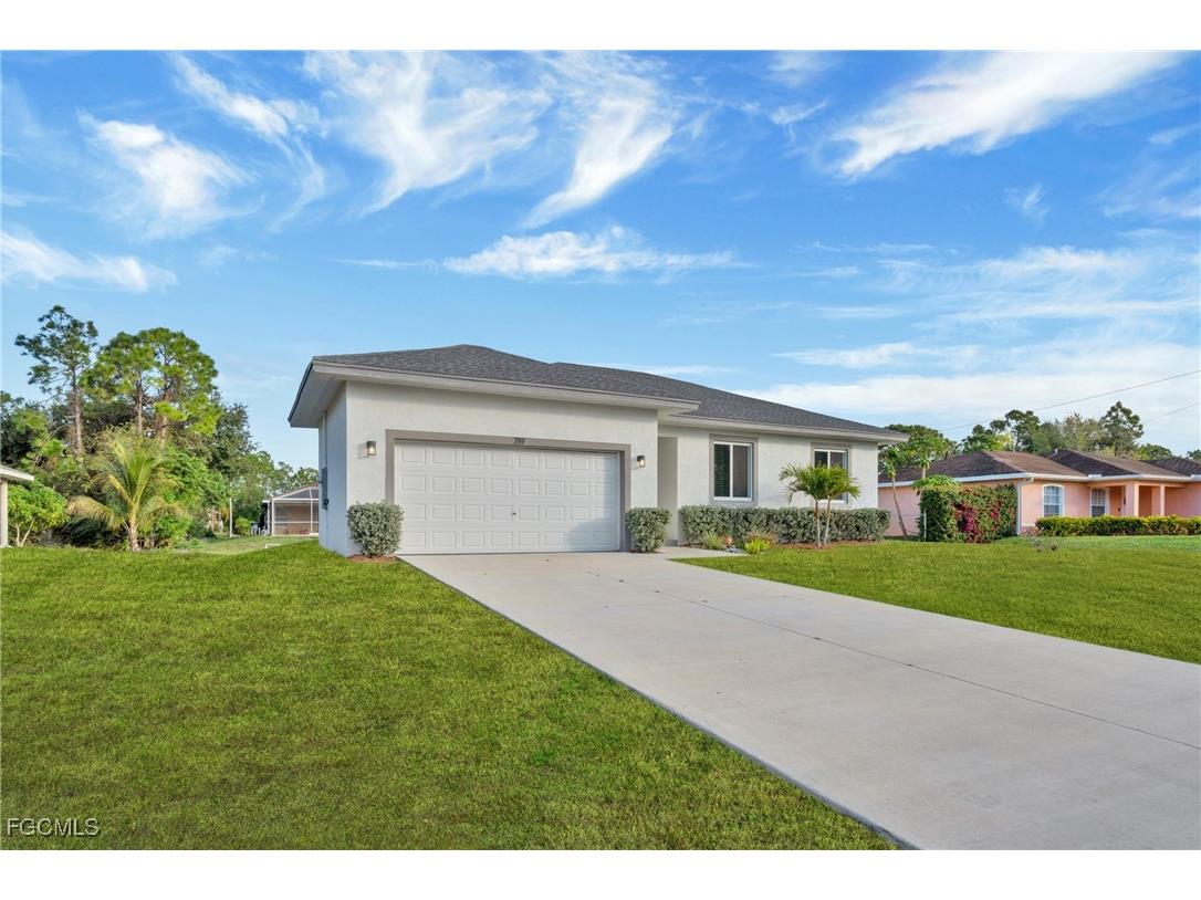 719 Little Rock Street E Lehigh Acres FL 33974 2026002307 image5