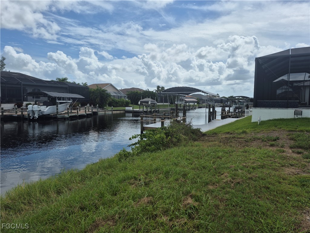 719 NW 39th Avenue Cape Coral FL 33993 2025015048 image2