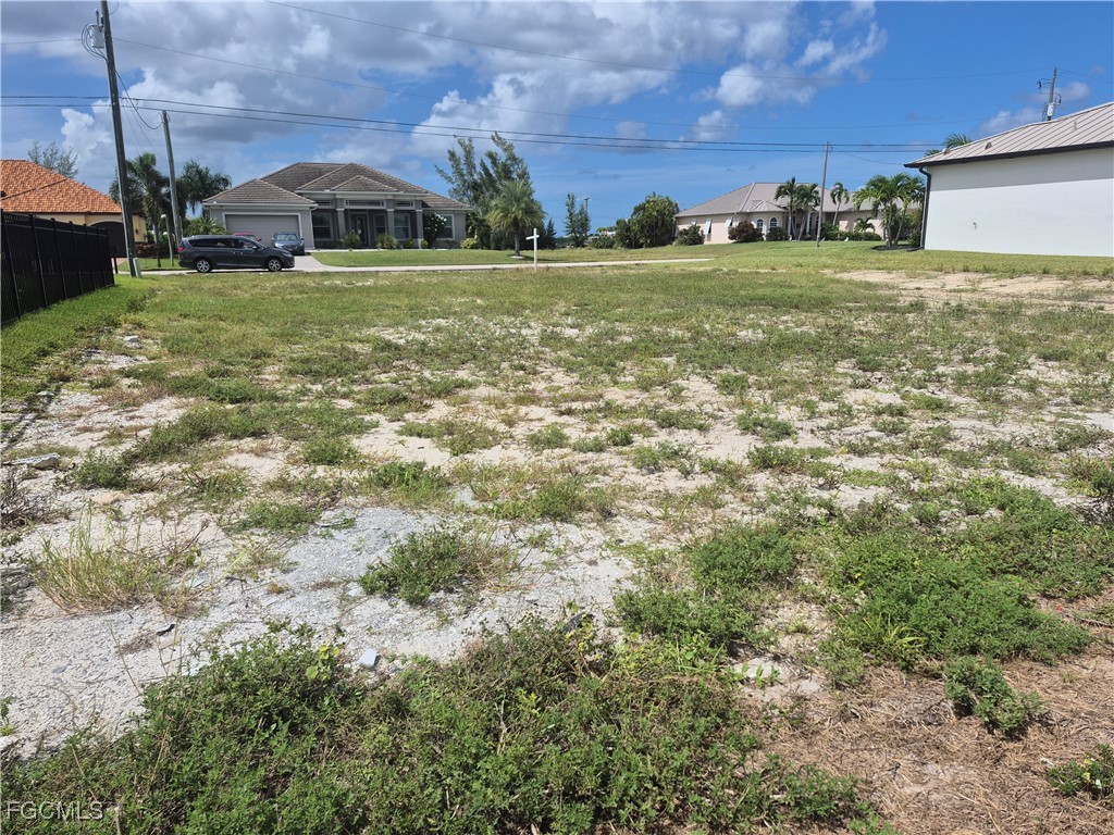 719 NW 39th Avenue Cape Coral FL 33993 2025015048 image5