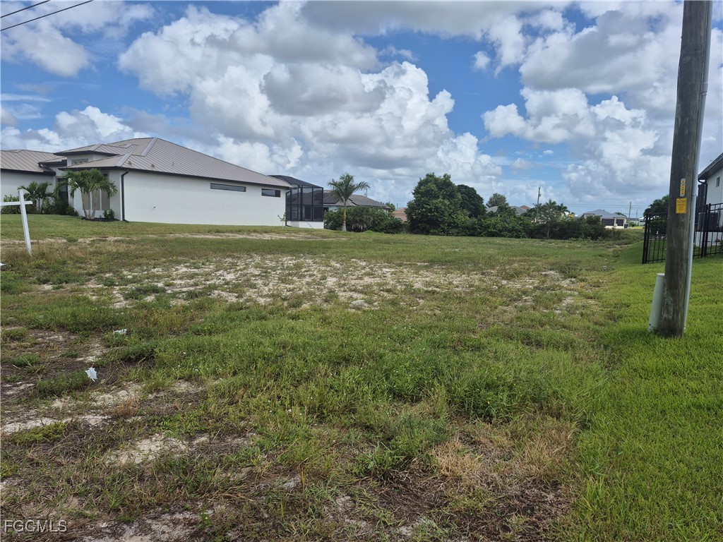 719 NW 39th Avenue Cape Coral FL 33993 2025015048 image9