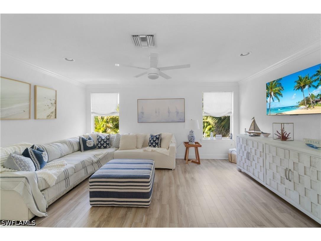 719 Park Avenue Naples FL 34110 226023279 image2