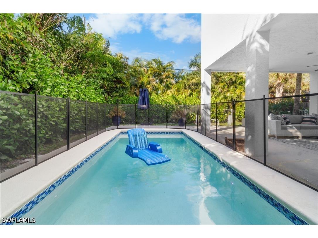 719 Park Avenue Naples FL 34110 226023279 image35