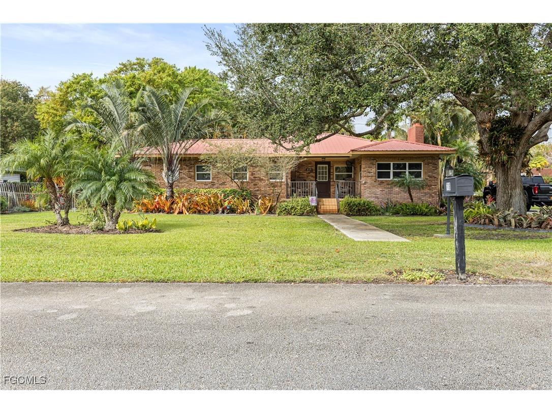 719 Poinsettia Street Clewiston FL 33440 2026005422 image1