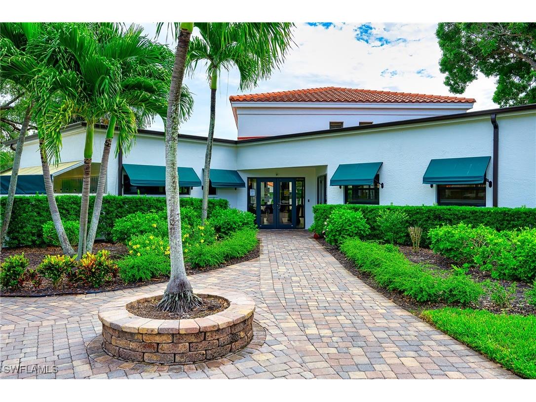 719 Reef Point Circle #13 Naples FL 34108 225068735 image29