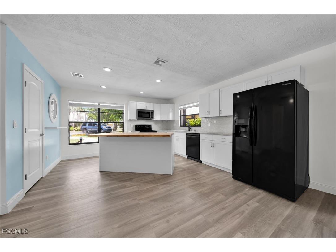 719 SE 12th Avenue #106 Cape Coral FL 33990 2025019101 image5