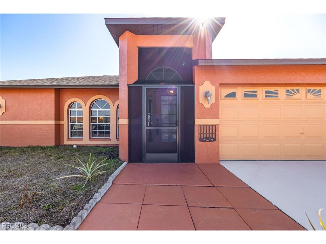 719 Zebu Place Fort Myers FL 33913 2026008264 image3