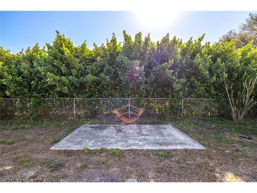 719 Zebu Place Fort Myers FL 33913 2026008264 image34
