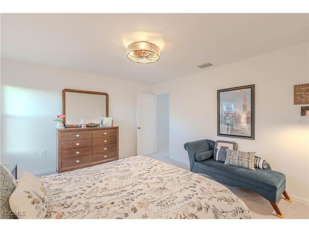 7190 Sugar Pine Way Fort Myers FL 33966 2025022595 image24