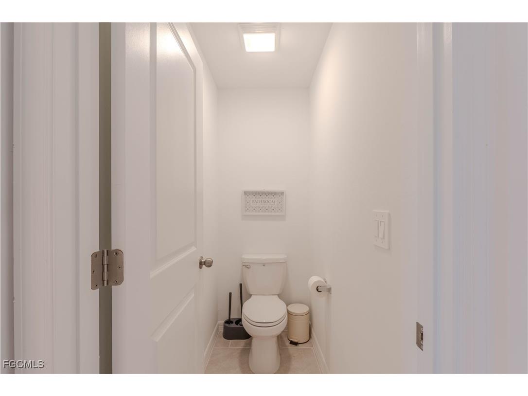 7190 Sugar Pine Way Fort Myers FL 33966 2025022595 image29