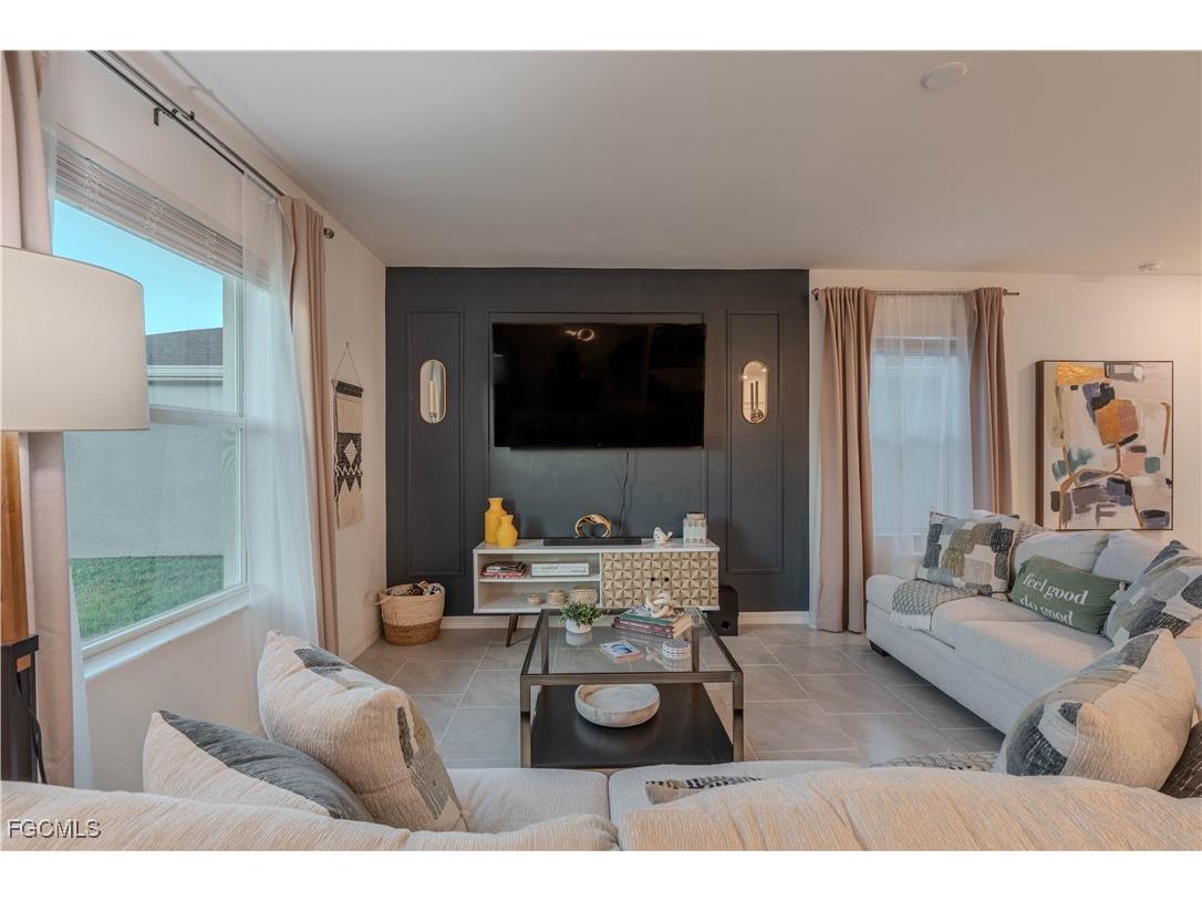 7190 Sugar Pine Way Fort Myers FL 33966 2025022595 image5