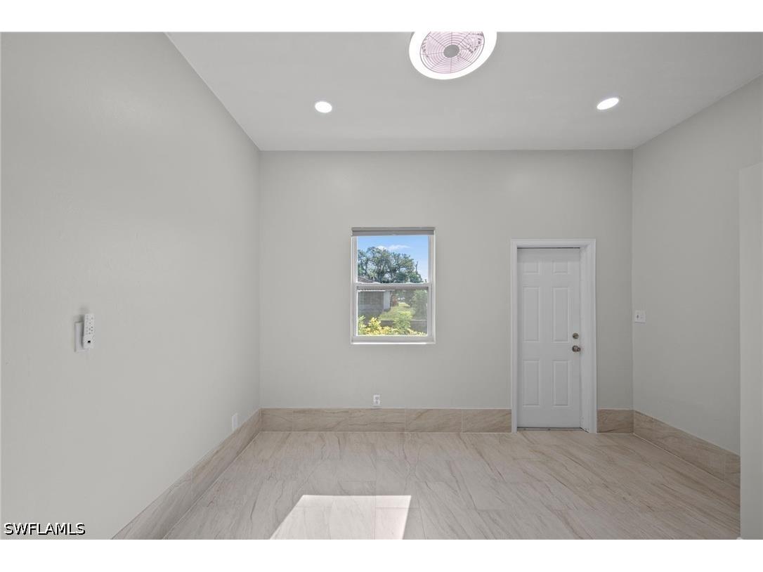7195 Reymoor Drive North Fort Myers FL 33917 226016741 image10