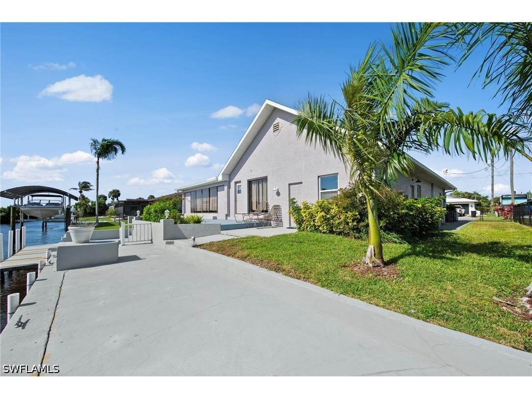 7195 Reymoor Drive North Fort Myers FL 33917 226016741 image17