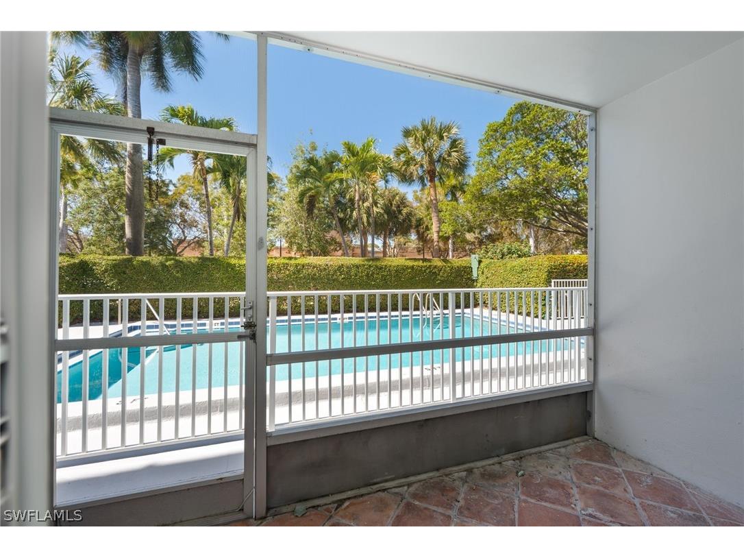 72 7th Street S #108 Naples FL 34102 226008171 image6