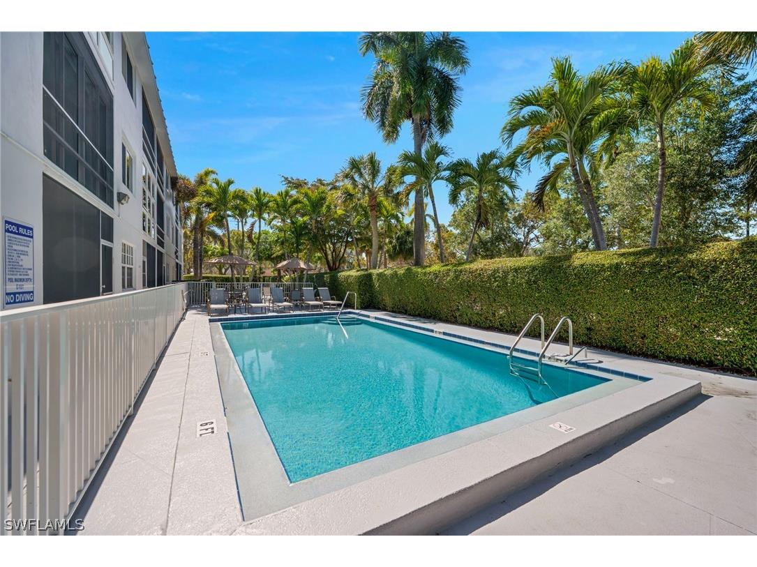 72 7th Street S #108 Naples FL 34102 226008171 image8