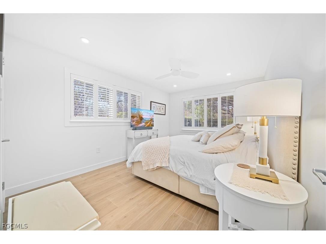 72 7th Street S #112 Naples FL 34102 2025000209 image13