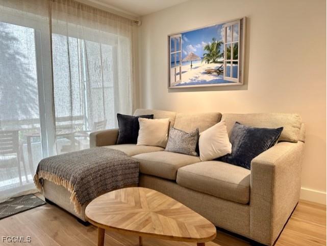 72 7th Street S #112 Naples FL 34102 2025016735 image10