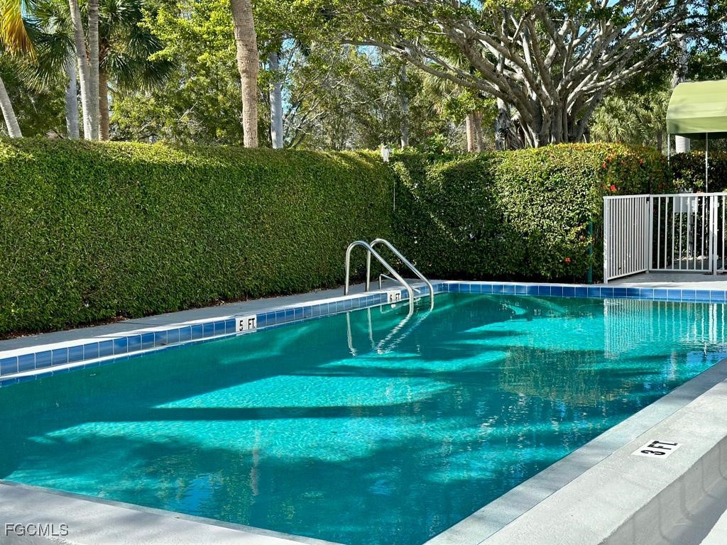 72 7th Street S #112 Naples FL 34102 2025016735 image17