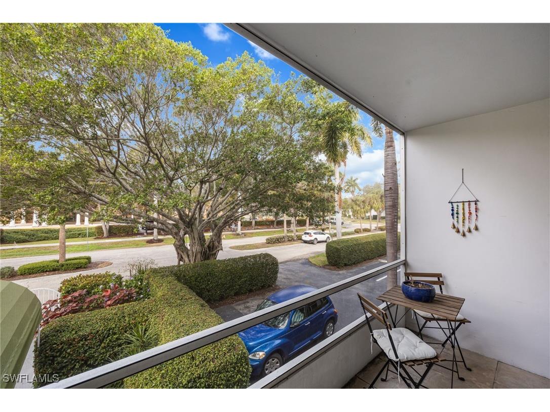 72 7th Street S #206 Naples FL 34102 226003580 image20