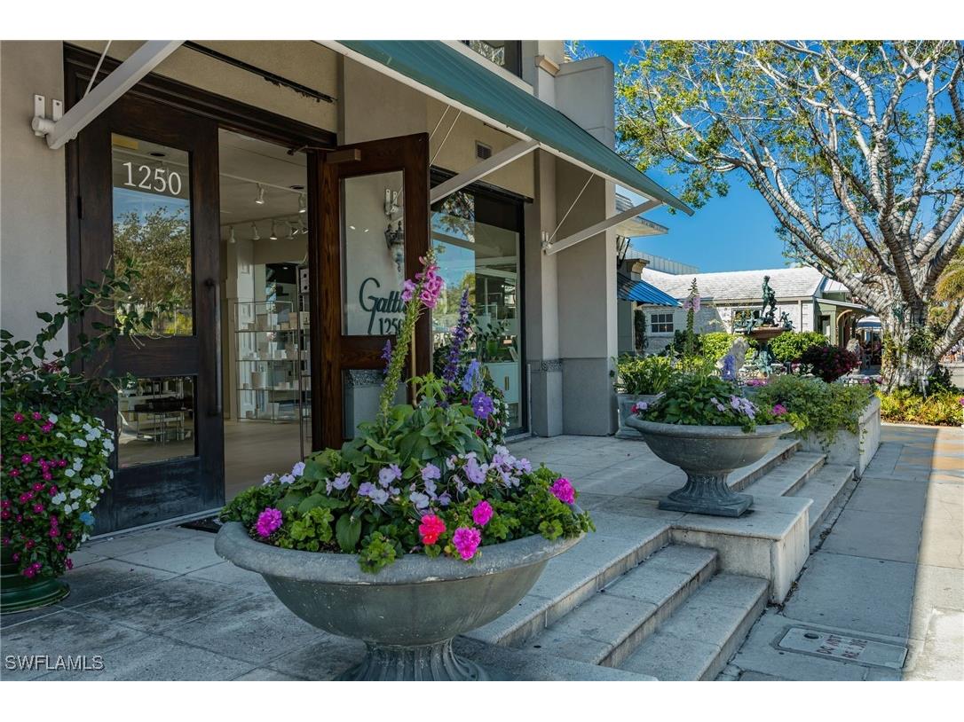 72 7th Street S #206 Naples FL 34102 226003580 image29